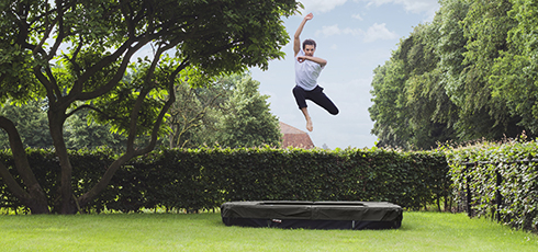 Trampolina ogrodowa Berg Ultim Champion InGround z siatką zabezpieczającą Deluxe KSZTAŁT PROSTOKĄTA