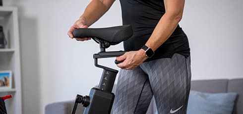 Vélo de biking cardiostrong IB50 Incline Bonne adaptabilité, excellente ergonomie