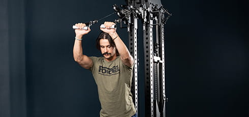 Force USA Kabelzugstation Tandem Tower Doppelte Power auf kleinstem Raum