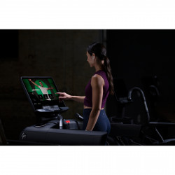 Life Fitness Laufband Club Series+ Produktbild