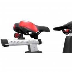 Life Fitness indoor cycle IC5 Powered By ICG Product picture