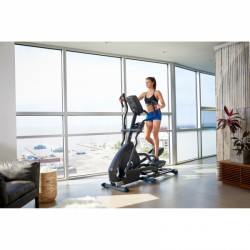 Nautilus Crosstrainer E628 Produktbild