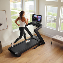 NordicTrack Laufband Commercial 2450 Produktbild