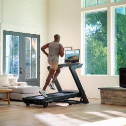 NordicTrack Laufband Commercial 2450 Produktbild