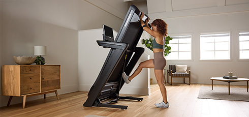 Tapis de course NordicTrack Commercial 1750 Confort de course inégalé & design peu encombrant