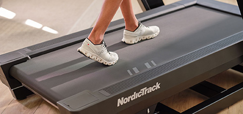 Tapis de course NordicTrack X24 Surface de course avec un excellent amorti