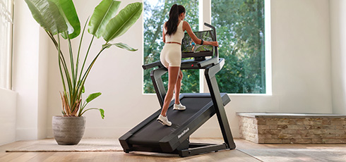 Tapis de course NordicTrack X24 Inclinaison à 40% pour une ascension ultime