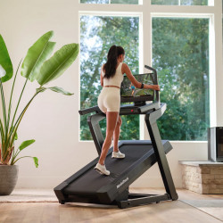 Tapis roulant NordicTrack Incline X24 Immagini del prodotto