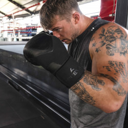 Reeva boxing gloves Leather Product picture