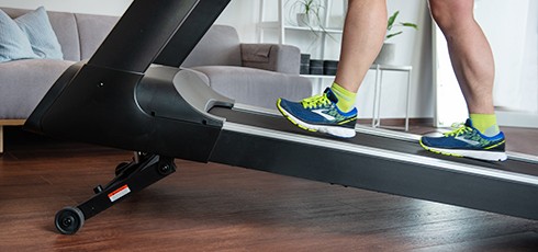 Taurus Treadmill T9.9 Touch Running training with incline