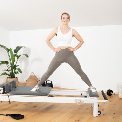 Taurus Pilates Reformer Pro