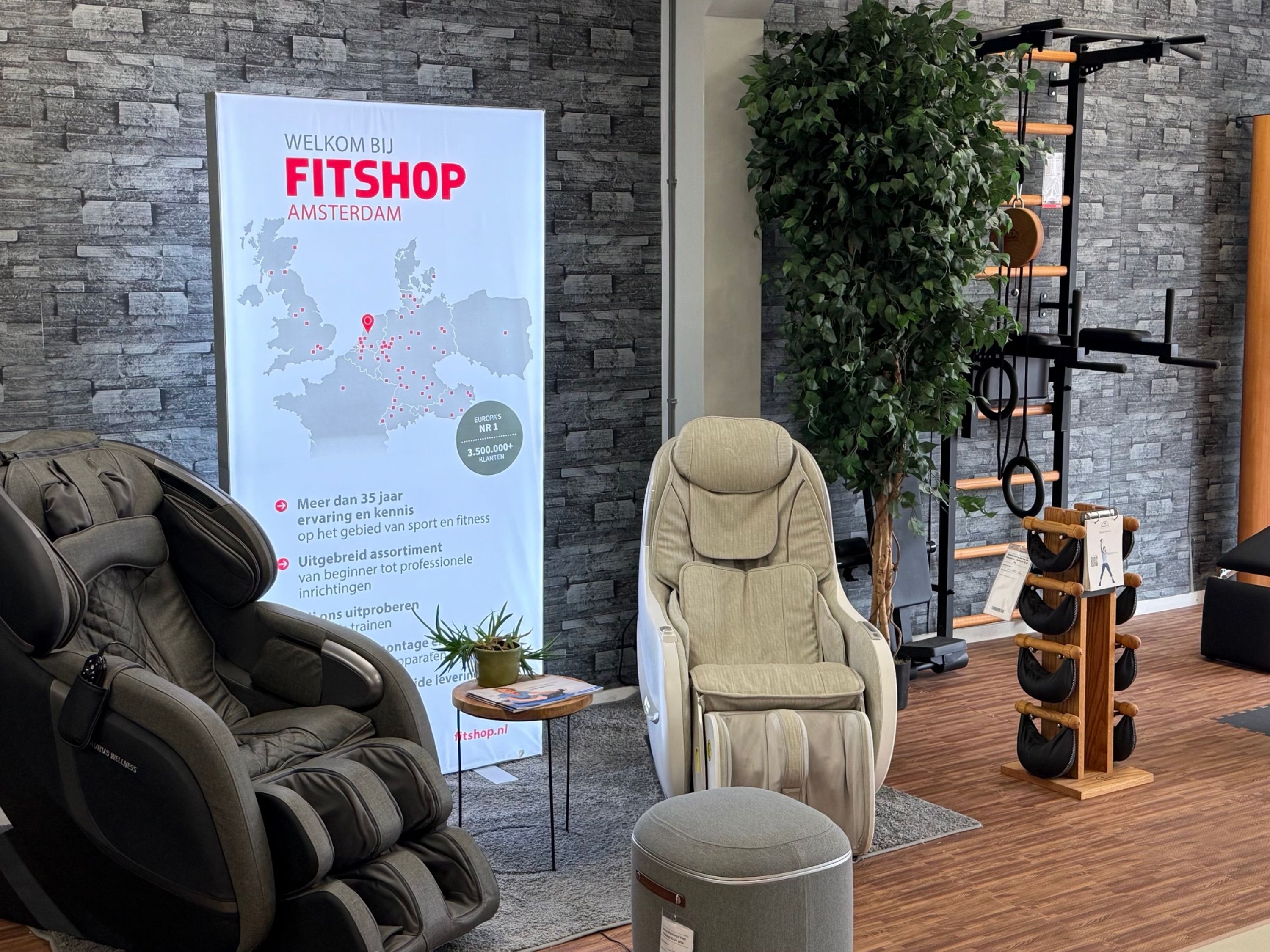 store image