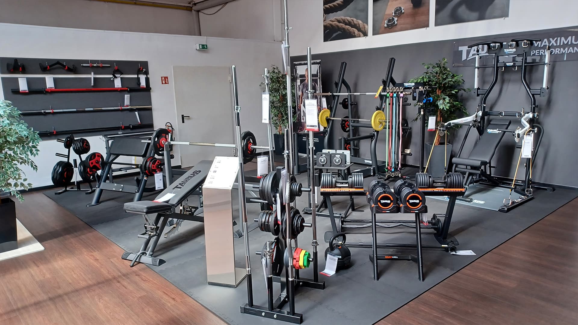 store image