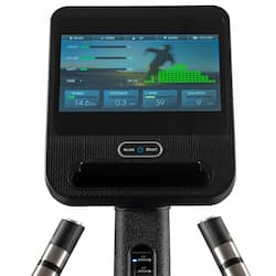 Crosstrainer-Konsole mit Trainingsdaten